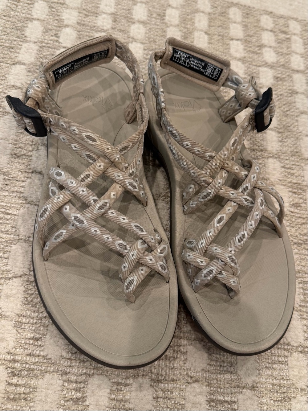 Viakix Siena women’s hiking sandals, Size 7